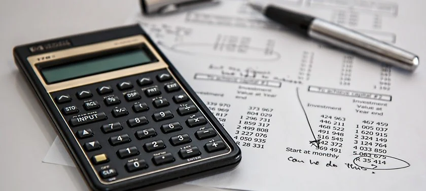 calculator-calculation-insurance-finance-53621